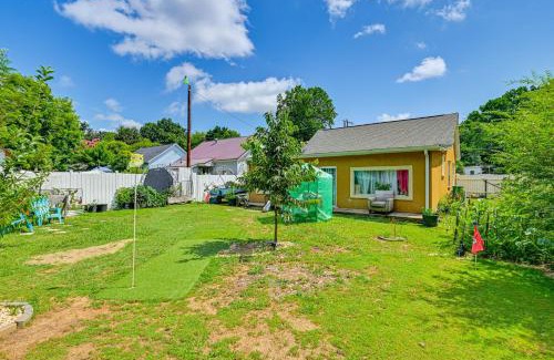 Paw Creek Casa | Close to Airport Home in the Heart of Charlotte!