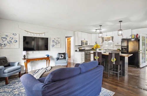 Waldron Casa | Close to all things KC