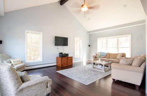 Orleans Casa | Close to Barley Neck Landing