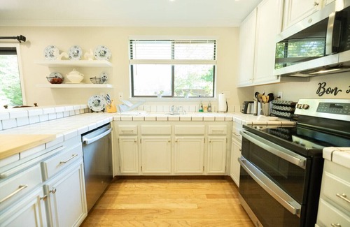 May Valley Casa | Close to Bay Area attractions!