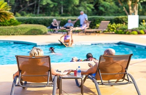 Indigo Run Casa | Close to beach, golf, shopping! Kick back in spacious, comfortable home.