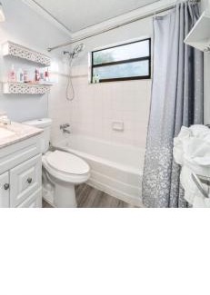 Bowe Gardens Casa | close to beach airport downtown
