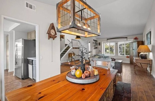Aliso Viejo Casa | Close to Beach. Garden and pool!