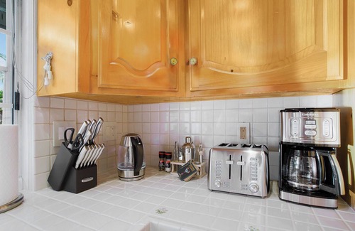 Aliso Viejo Casa | Close to Beach. Garden and pool!