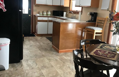 Northport Casa | Close to BEACH, GOLF COURSE,HIKING Belfast and Camden