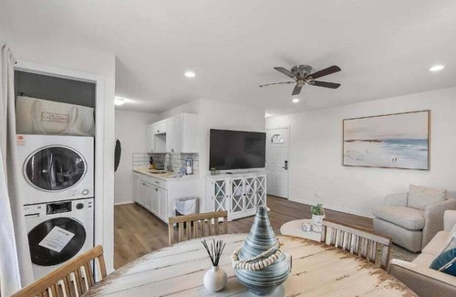 Emerald Waters Village Condominio | Close To Beach! Pet Friendly! Free Seasonal Activities! Cross Creek 64 # 28D!