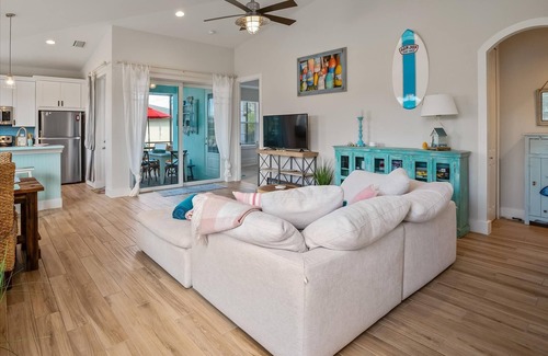 Naples Casa | Nuevo !! Florida Dream Home, Boaters Paradise, Wifi gratis, a 1 minuto de la bahía de Naples