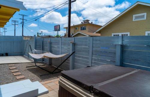 North Park Casa | Close to Beaches & Night Life - Maison D'oiseaux
