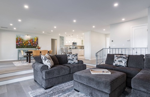 El Cajon Casa | Close to Beaches, Spectacular Views w/hot tub