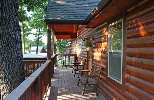 Branson Cedars Cabina | 8 habitaciones, 6 baños con sala de juegos 12 minutos a Branson Strip