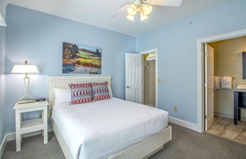 Lackey Complejo | CLOSE TO COLONIAL WILLIAMSBURG, CLOSER TO BUSH GARDENS AND WATER COUNTRY U S A