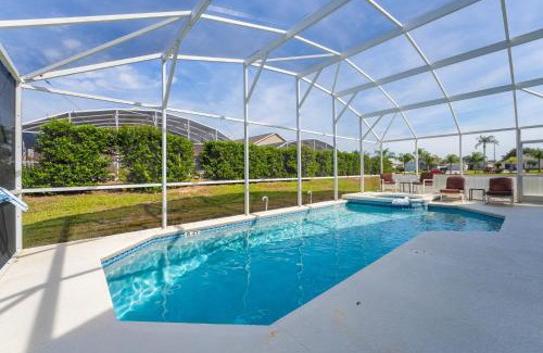 Tivoli Manor Casa | Close to Disney, pool spa, games room, budget friendly, Posner Park