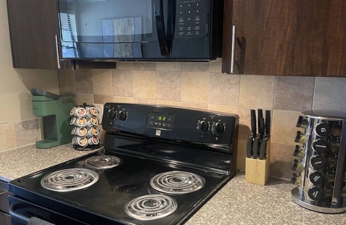 Lazybrook/Timbergrove Apartamento | Close to downtown Houston: free gated parking