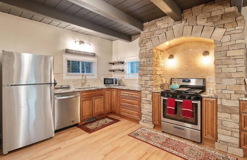 Fayetteville Cabaña | Close to downtown and Syracuse University with fire pit!