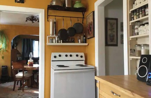 Rose Park Casa | Close to everything! Down town, Airport, Freeways
