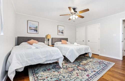 Little Rock Casa | Close to Everything Dining Shopping & Hiking