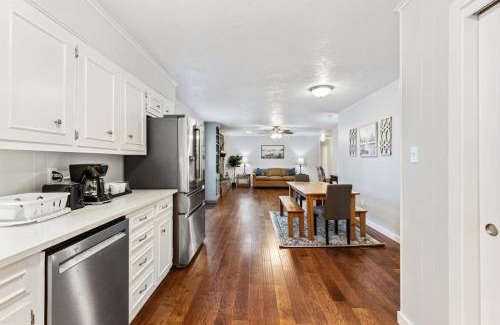 Little Rock Casa | Close to Everything Dining Shopping & Hiking