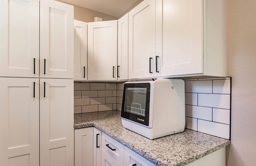 Charlotte Park Casa | Close to Fisherman's Village, historic downtown, and farmers market