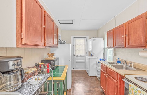 East Florence Casa | Close to the Hospital & Downtown, Dogs Welcome + Fee