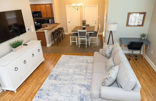Highlands - Perkins Condominio | Close to LSU and Hospitals - King Beds & Pool