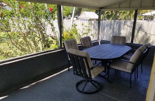 Stuart Casa | Close to marinas, fishing, beaches, shopping and restaurants
