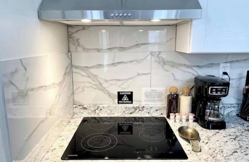 Franklin Square Apartamento | Close to NYC/Parking/Pet-Friendly/FREE WI-FI