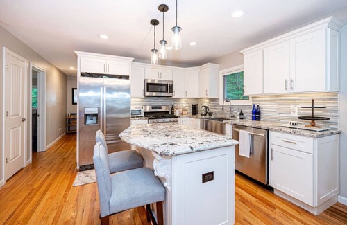 Geyser Crest Casa | Close to SPAC, Saratoga Race Track & Downtown