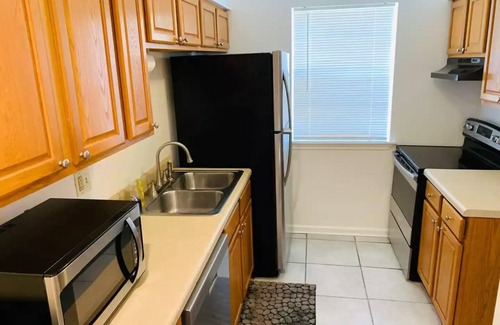Kenner - Louis Armstrong International Airport Apartamento | Close to Store and Airport