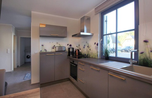 Glowe Casa | Close to the beach, thatched roof, with garden, sauna, dog-friendly - Ferienhaus Stranddistel