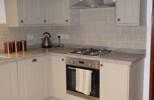 Icklesham Cabaña | Close to the beach and to historic Rye - delightful 3 bed Cottage & garden