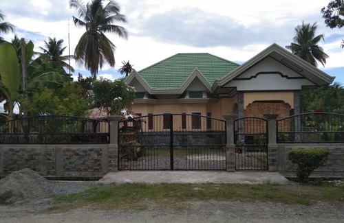 Lupon Casa | Close to The Beach on Mogbongcogon , Banaybanay