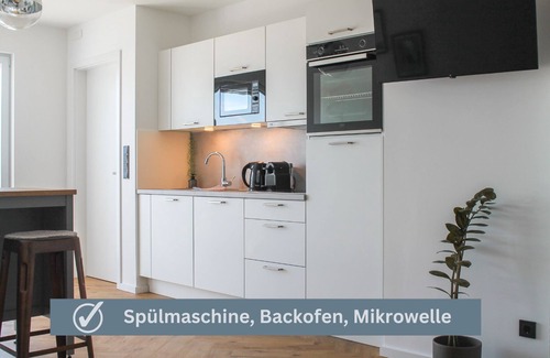 Rauental Apartamento | Close to the city center with parking space, balcony, lockable bike box & charging station
