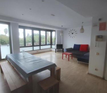 El Cabanyal Apartamento | Close to the sea, large 170 m2 apartmentBIKES