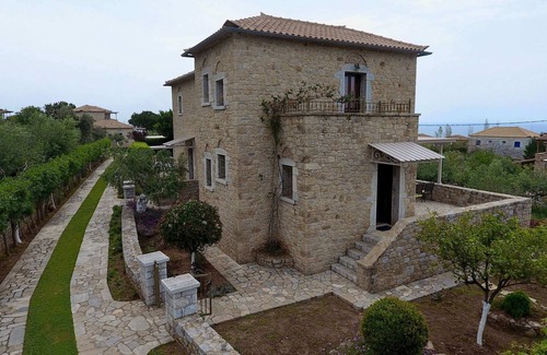 Lefktro Villa | Cerca del mar, Off Saison, totalmente equipada, Villa Stoupa-Panorama Nr. 1, wifi ..