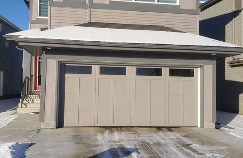 West Edmonton Apartamento | Close to West Edmonton Mall #1