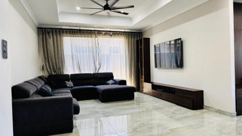 Brabham Casa | Close to Wild Life Park and shopping, Cosy living