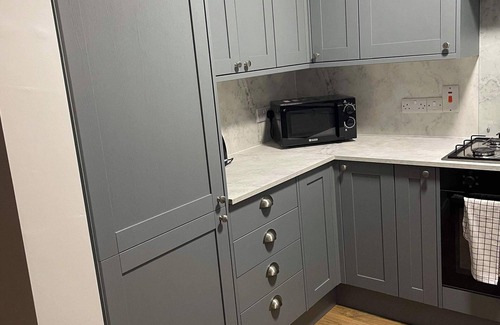 Belfast Casa | Closer to International Ice Bowl & Ulster Hospital