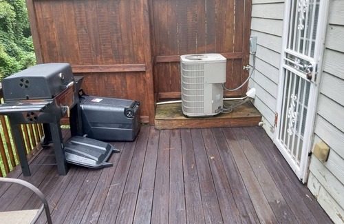 Lithonia Casa | . Closer to the highway, local stores, Quick Trip and Stonecrest mall. 2 bedroom
