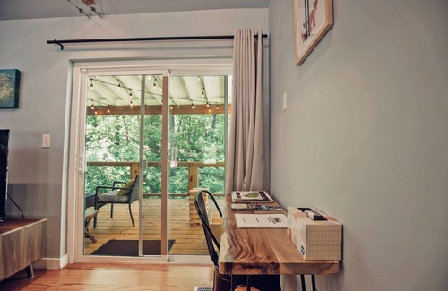 Pickens Cabaña | Closest to Table Rock Private Trail Fire Pit Secluded Cottage Free SC Park Entry