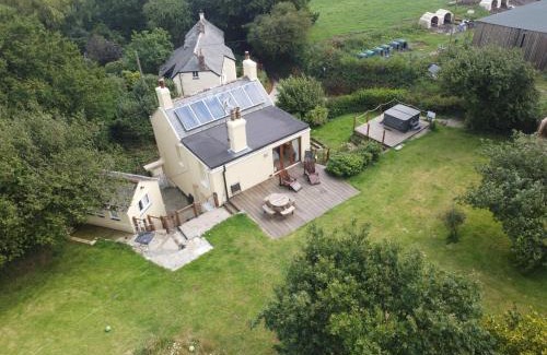 Dartmouth Casa | Clotted Cream Cottage Countryside calm Close to beach Dartmouth Dog Friendly