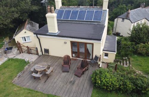 Dartmouth Casa | Clotted Cream Cottage Countryside calm Close to beach Dartmouth Dog Friendly