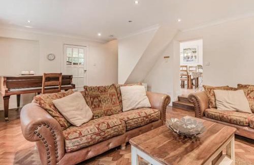 Dartmouth Casa | Clotted Cream Cottage Countryside calm Close to beach Dartmouth Dog Friendly
