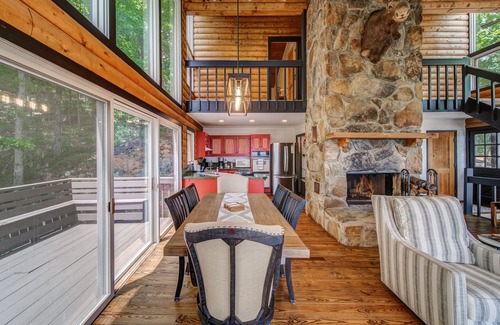 Big Canoe Cabina | Cloud 9 - Incredible Long Range Mountain Views in Big Canoe