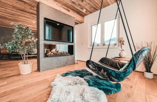 Fuegen Apartamento | CLOUD 9 - Penthouse with Private Rooftop Whirlpool & Terrace in Zillertal, presented by AlpenLuxus
