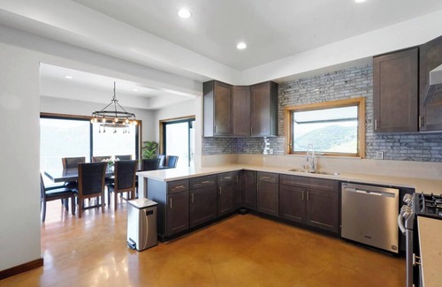 Malibu Casa | Cloud-Break Ridge | Pool, Spa -Epic Mountain Views