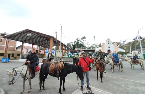 Latacunga Cama Y Desayuno | Cloud Forest Family House