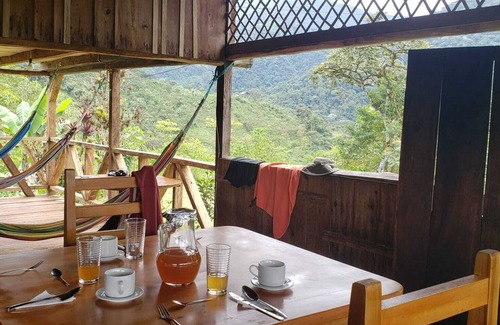 Nanegalito Casa | Cloud forest retreat