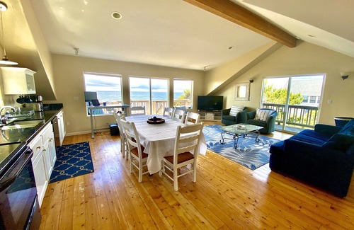 Lincoln Beach Casa | Cloud Nine - A Charming Ocean View Home with Hot Tub & Fire Pit in Belle Beach!
