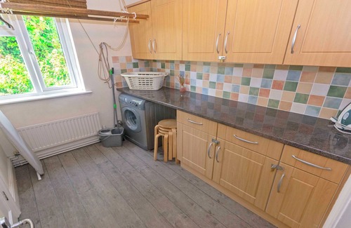 Braunton Cabaña | Cloudbreak Braunton 4 Bedroom, Sleeps 8, Dog Friendly