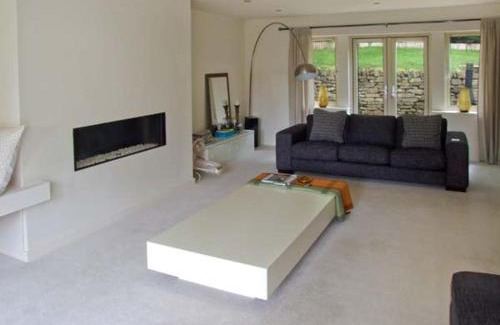 Almondbury Casa | Clouds Hill